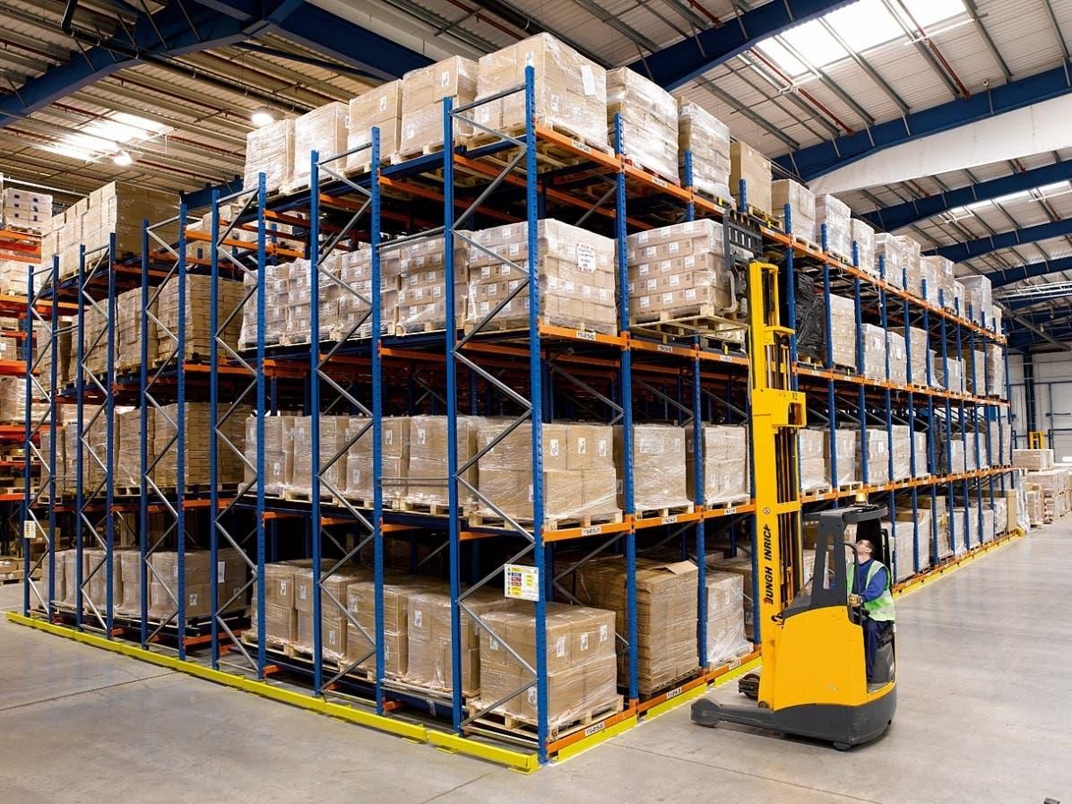 Lưu kho và kiểm soát hàng hóa trong chuỗi cung ứng